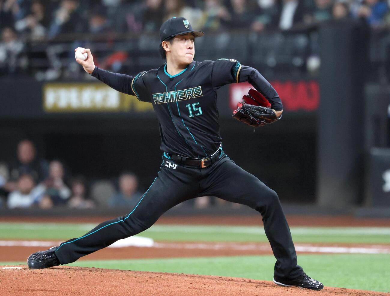 日本ハム対西武　日本ハム先発の北山（撮影・黒川智章）