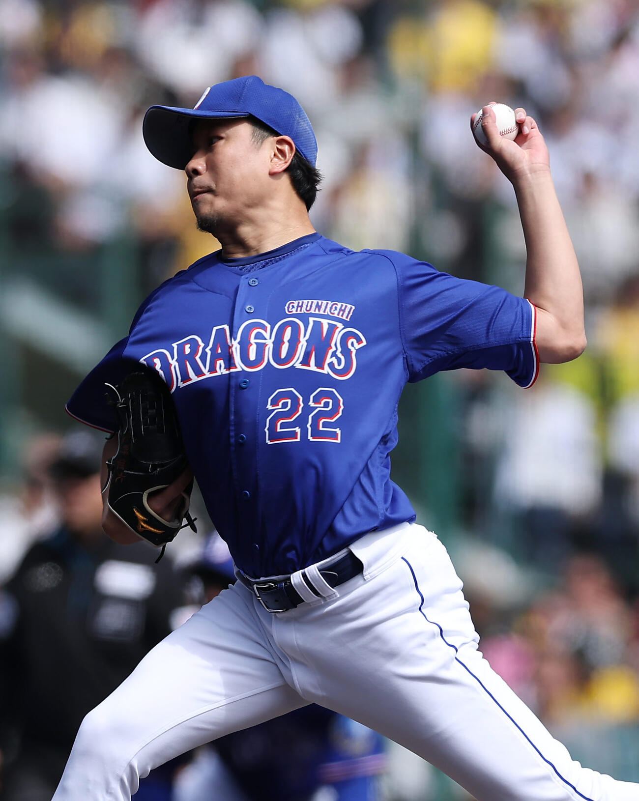 阪神対中日　力投する中日先発の大野（撮影・前田充）