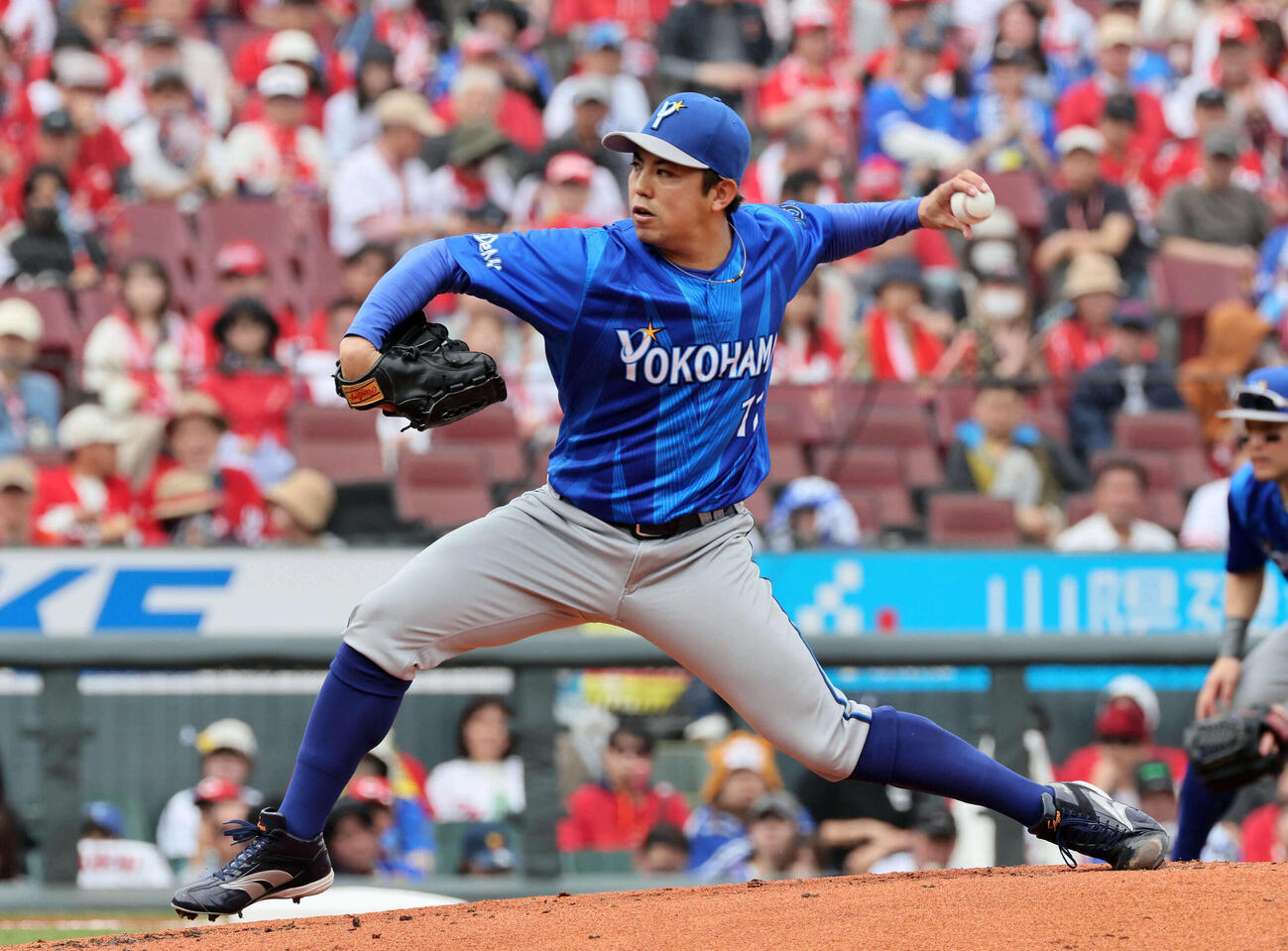広島対DeNA DeNA先発の東（撮影・加藤孝規）