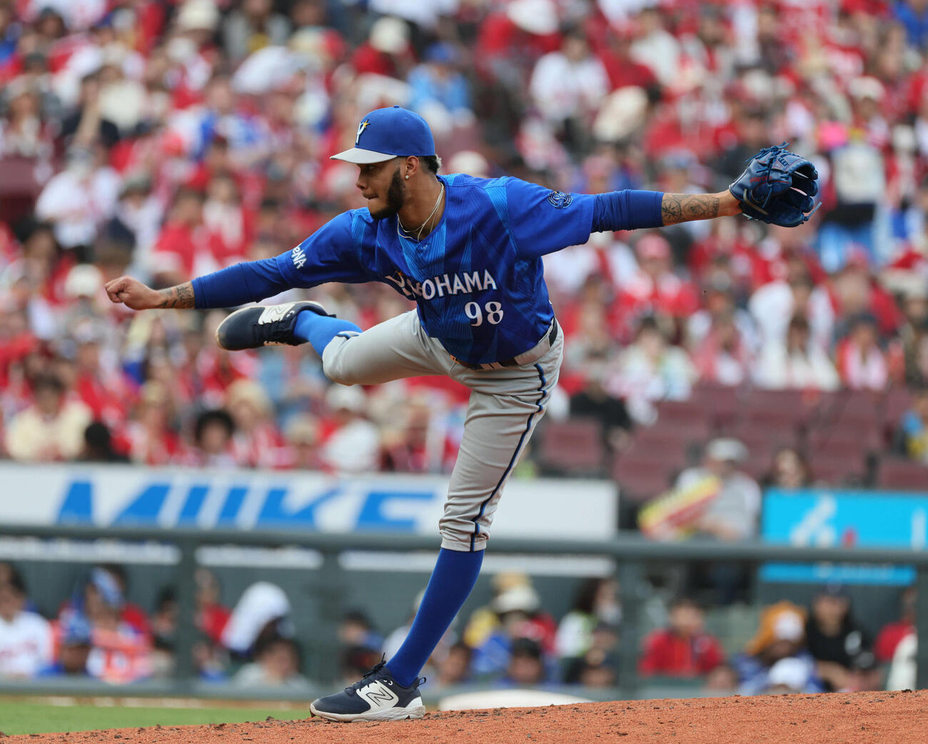 広島対DeNA 7回裏広島、DeNA2番手のマルセリーノ（撮影・加藤孝規）
