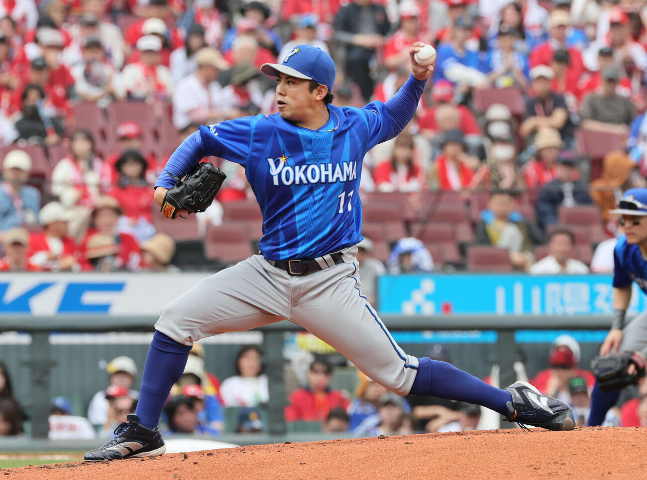 広島対DeNA DeNA先発の東（撮影・加藤孝規）