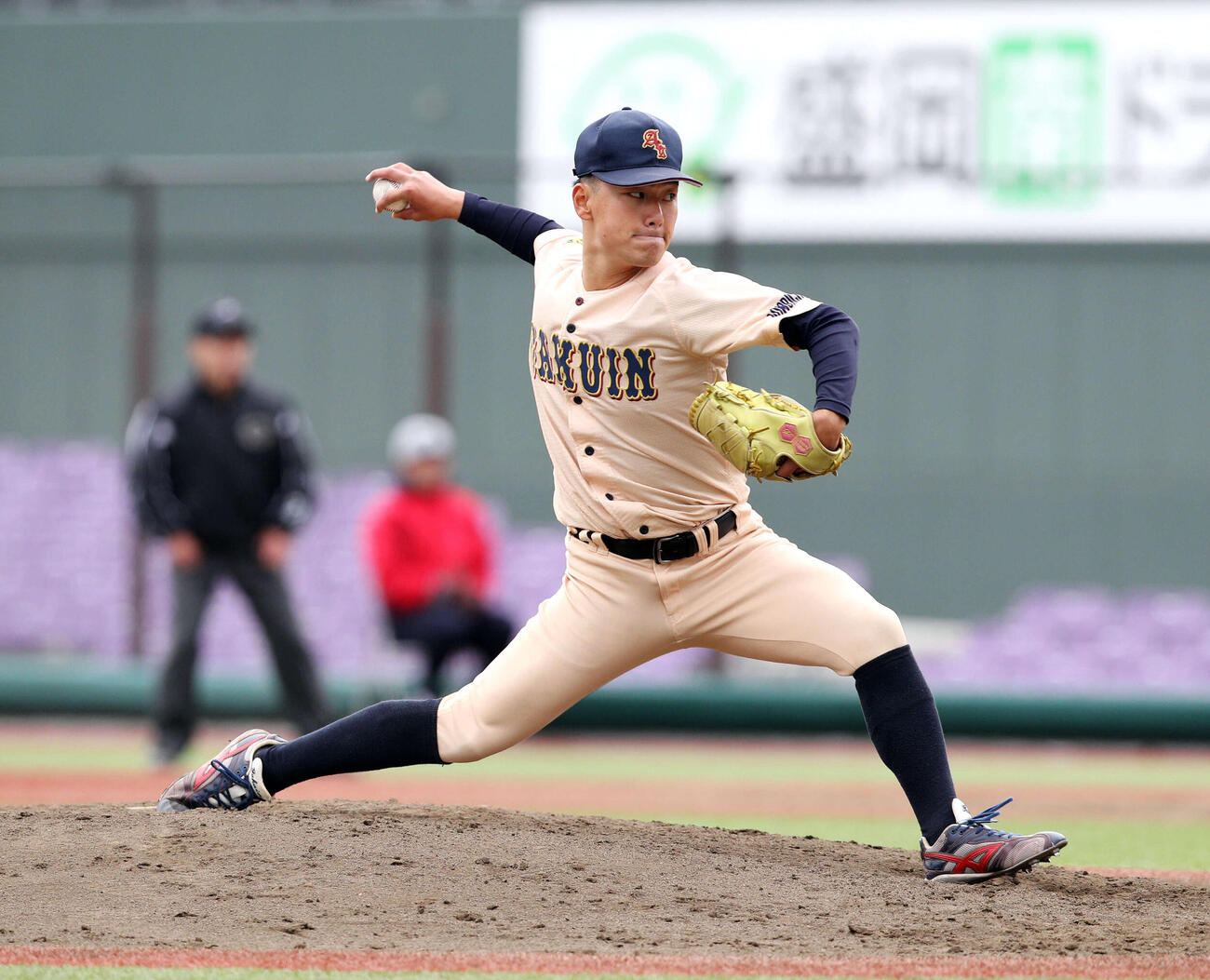 八戸学院大対青森中央学院大　青森中央学院大先発の斎藤禅