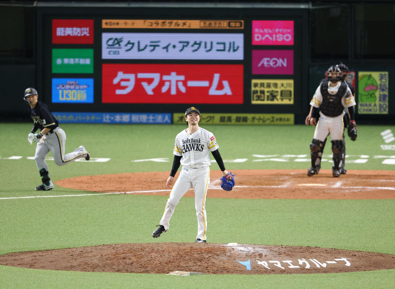 ソフトバンク対オリックス　9回表オリックス1死、西川に中前打を浴びた上沢（撮影・梅根麻紀）