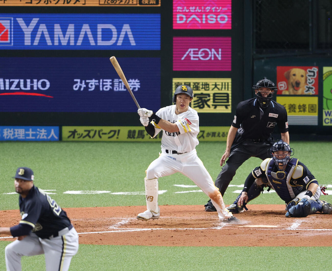 ソフトバンク対オリックス　7回裏ソフトバンク2死満塁、柳田は中前2点適時打を放つ（撮影・梅根麻紀）