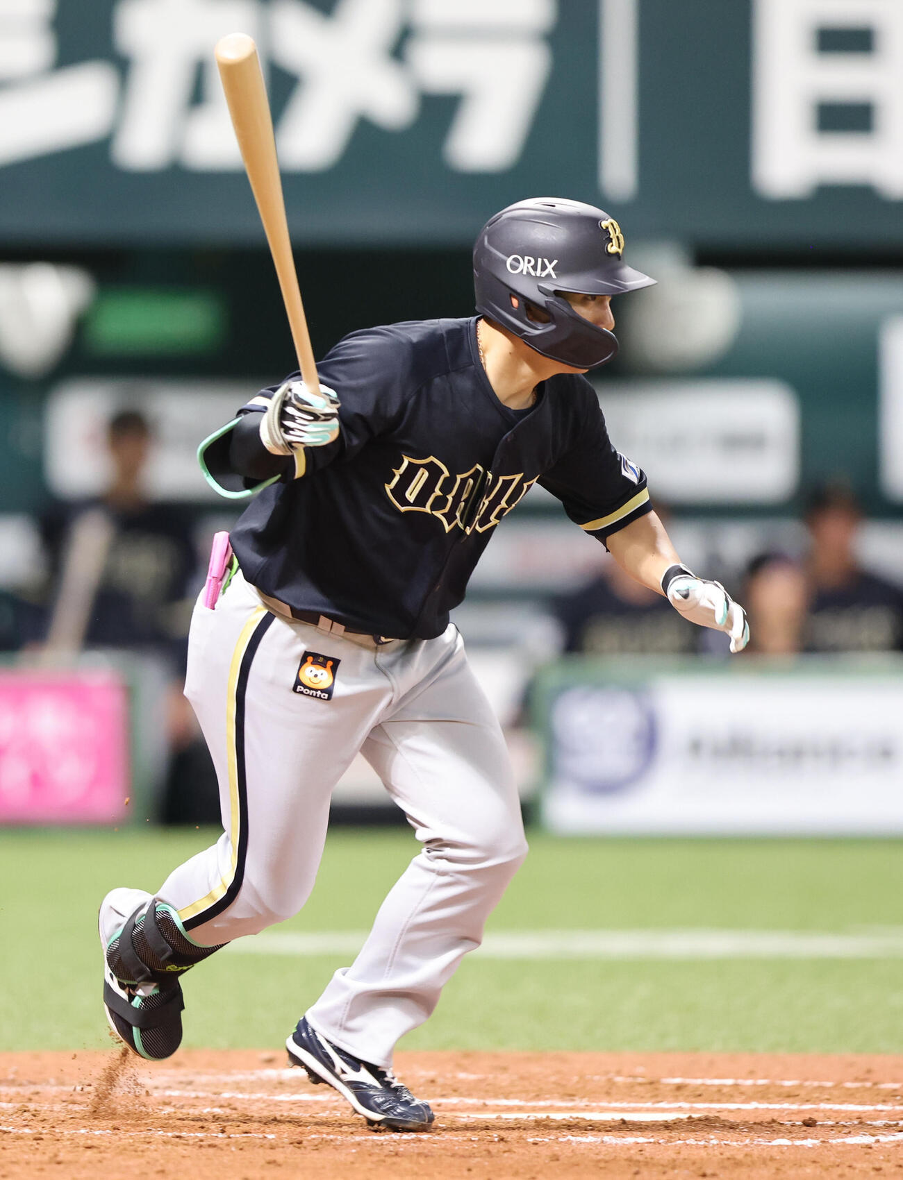 ソフトバンク対オリックス　4回表オリックス2死、西川は中前打を放つ（撮影・梅根麻紀）
