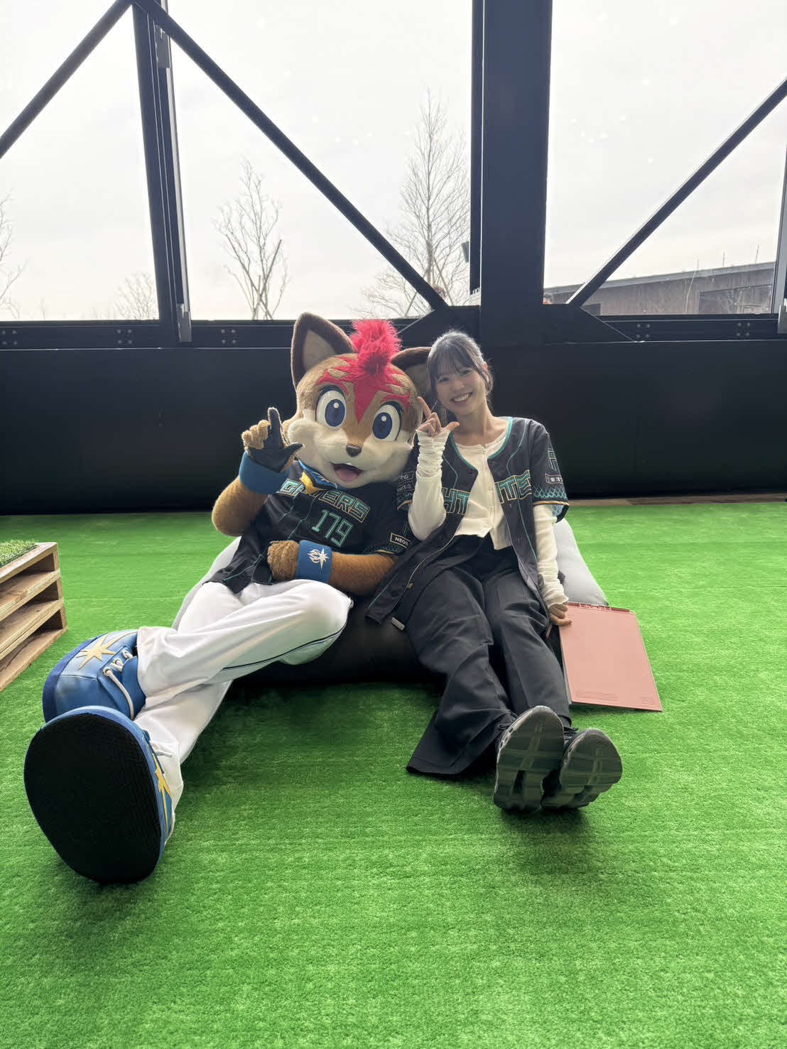 「Grass Lounge」でフレップと