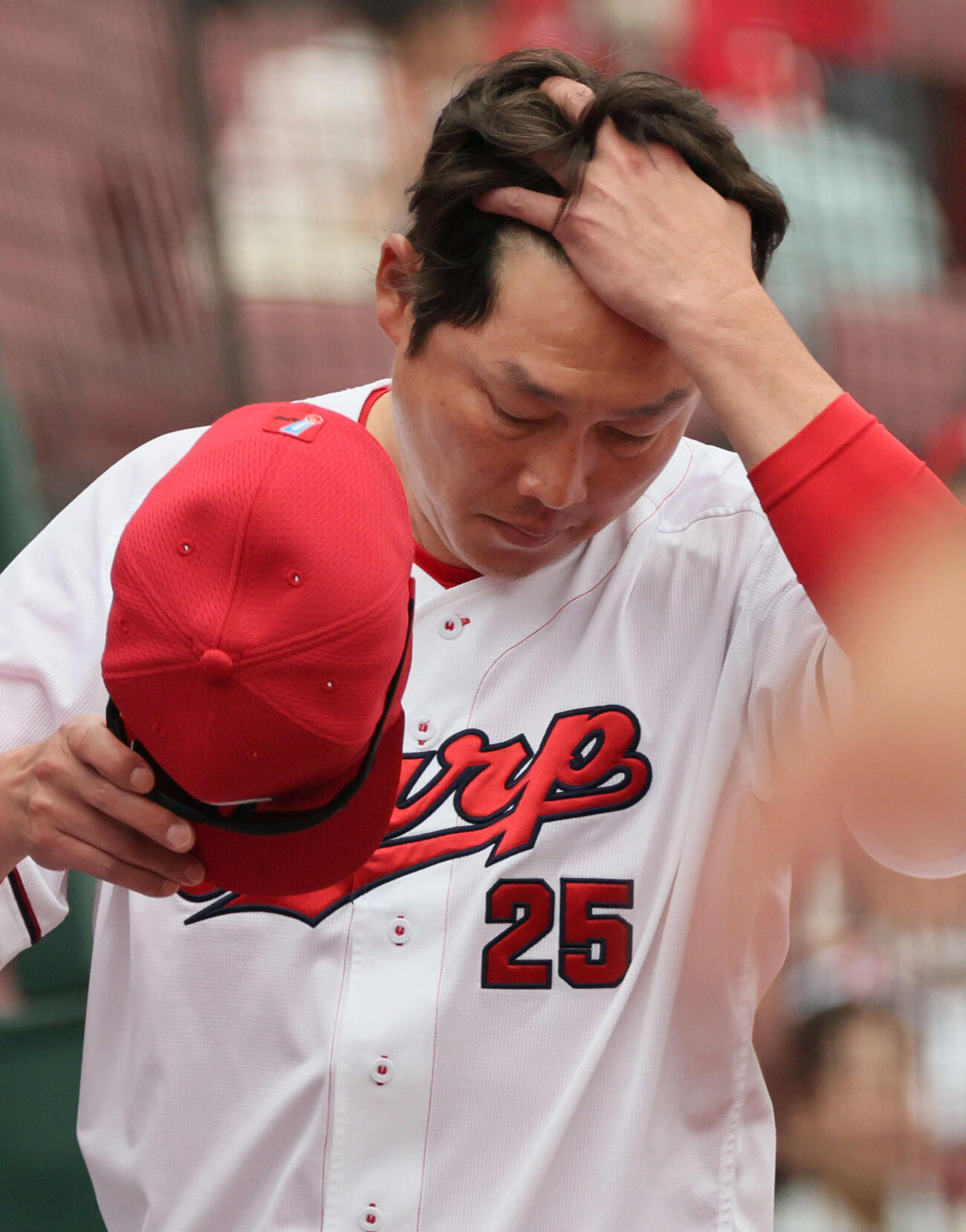 広島対DeNA DeNAに3連敗の新井監督（撮影・加藤孝規）