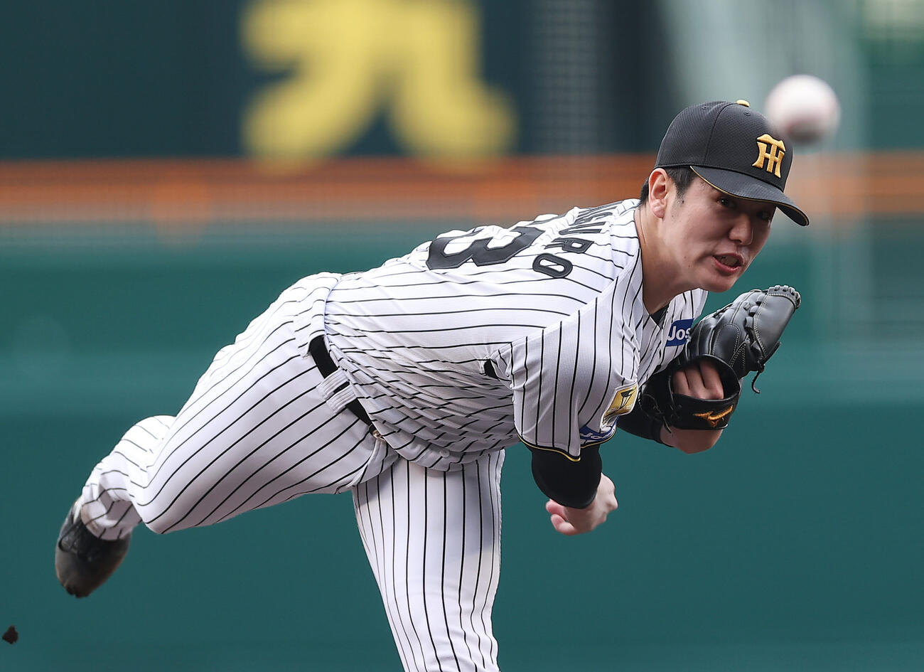 阪神対中日　阪神2番手の石黒（撮影・前田充）