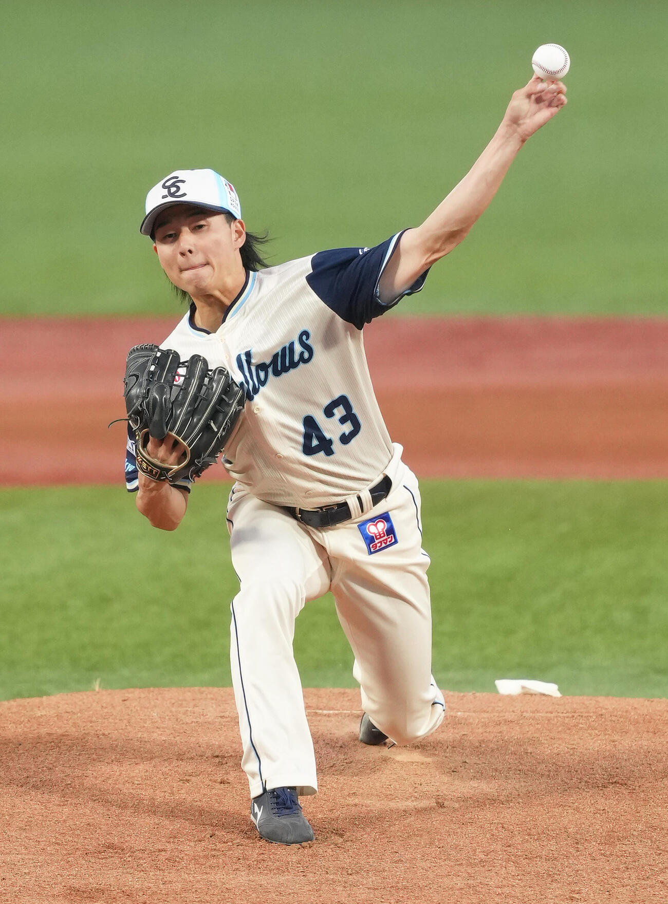 ヤクルト対巨人　ヤクルト先発の増居（撮影・足立雅史）