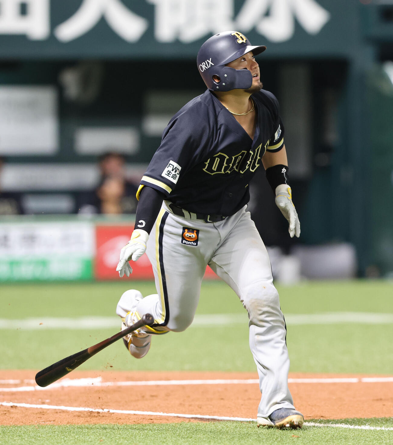 ソフトバンク対オリックス　8回表オリックス無死、森友は右越えに同点本塁打を放つ（撮影・梅根麻紀）