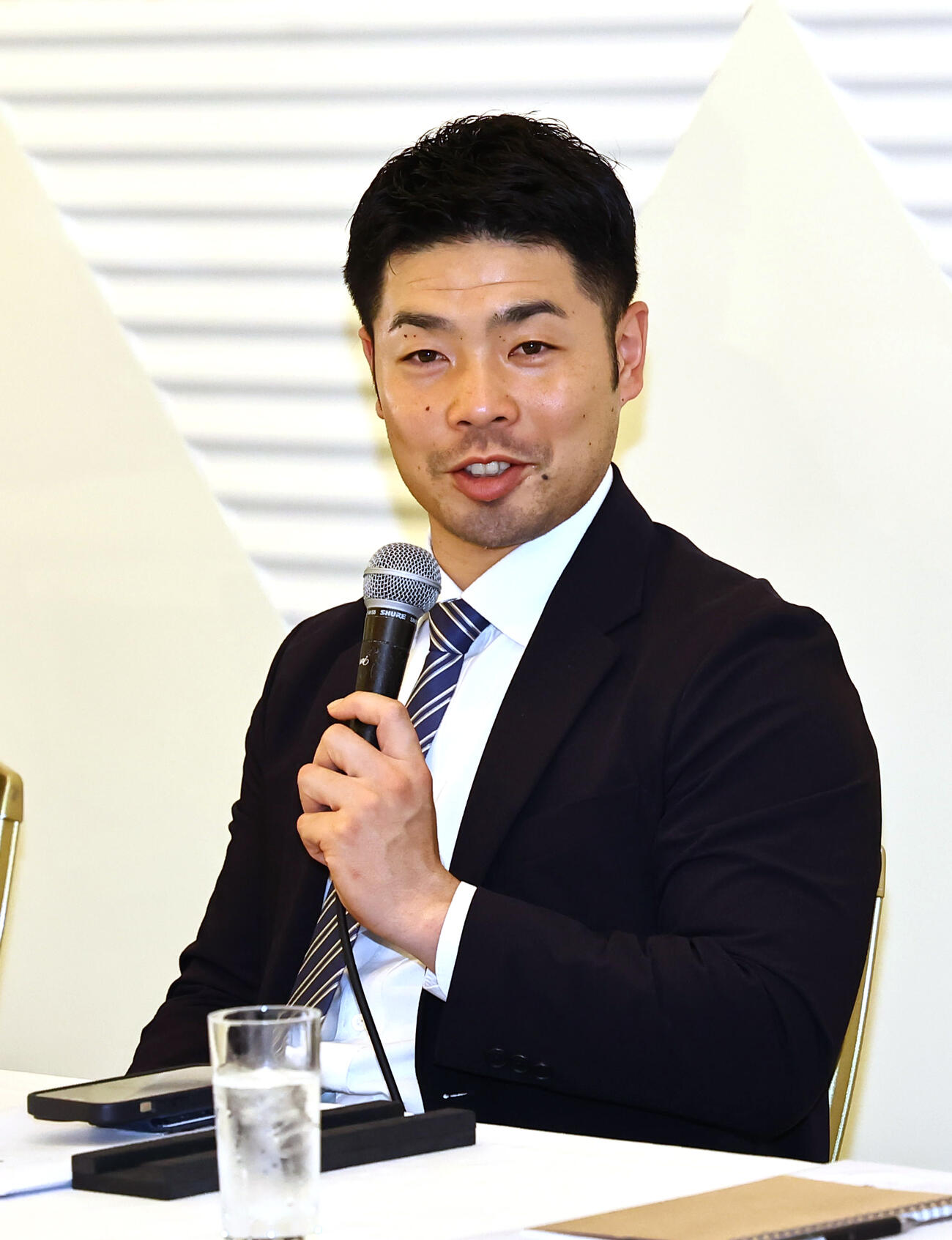 日本プロ野球選手会・近藤会長（2025年12月8日撮影）