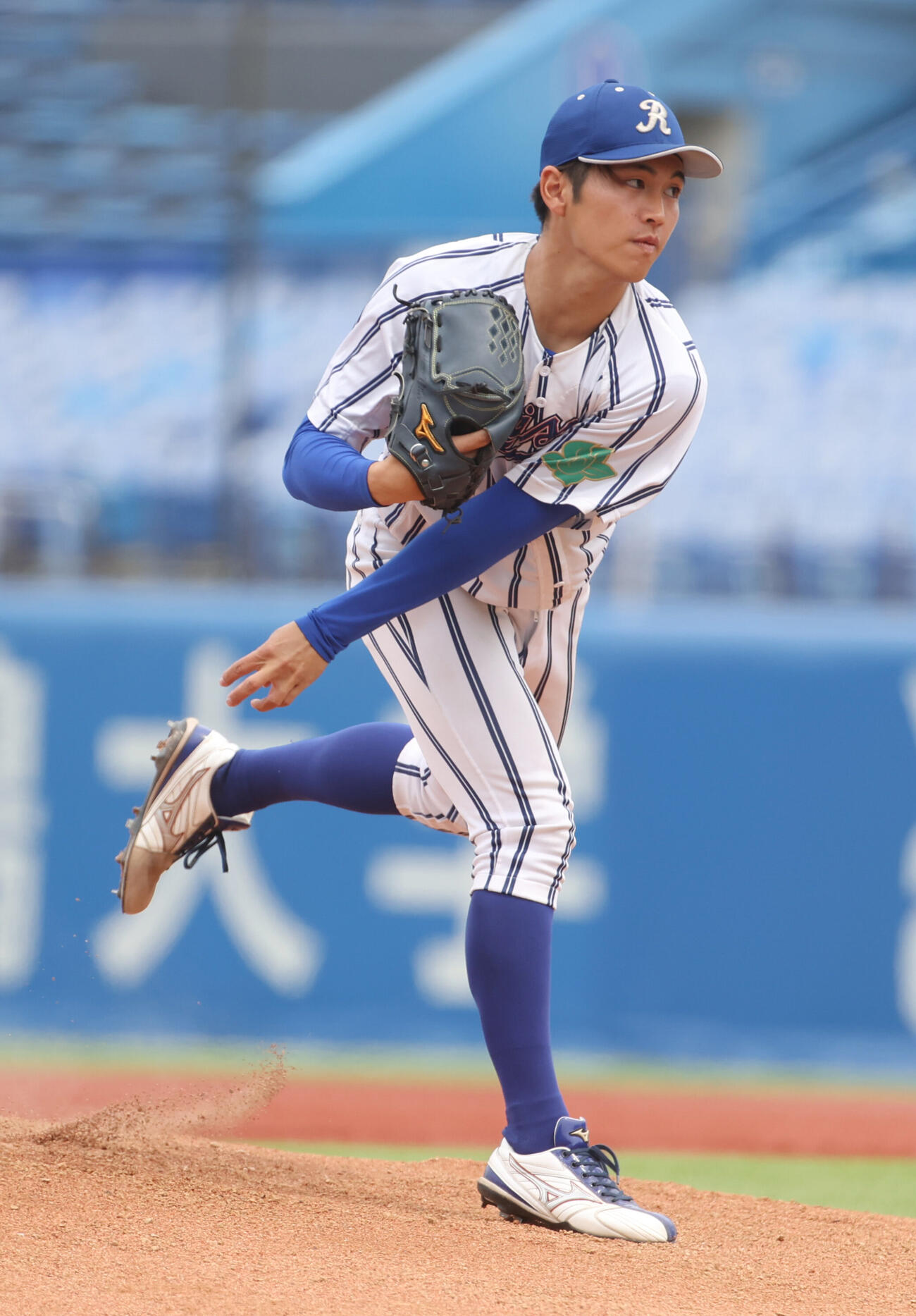 東都大学野球　　青学大対立正大　先発した立正大・仁田陽翔　（撮影・柴田隆二）.