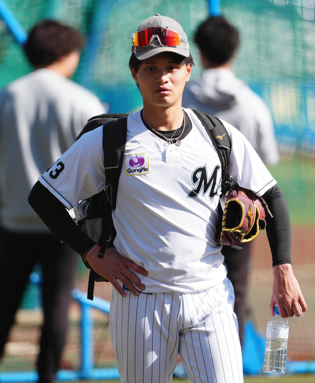ロッテ対オリックス　試合前練習を終え引き揚げるロッテ毛利海大（撮影・鈴木みどり）＝2026年4月21日
