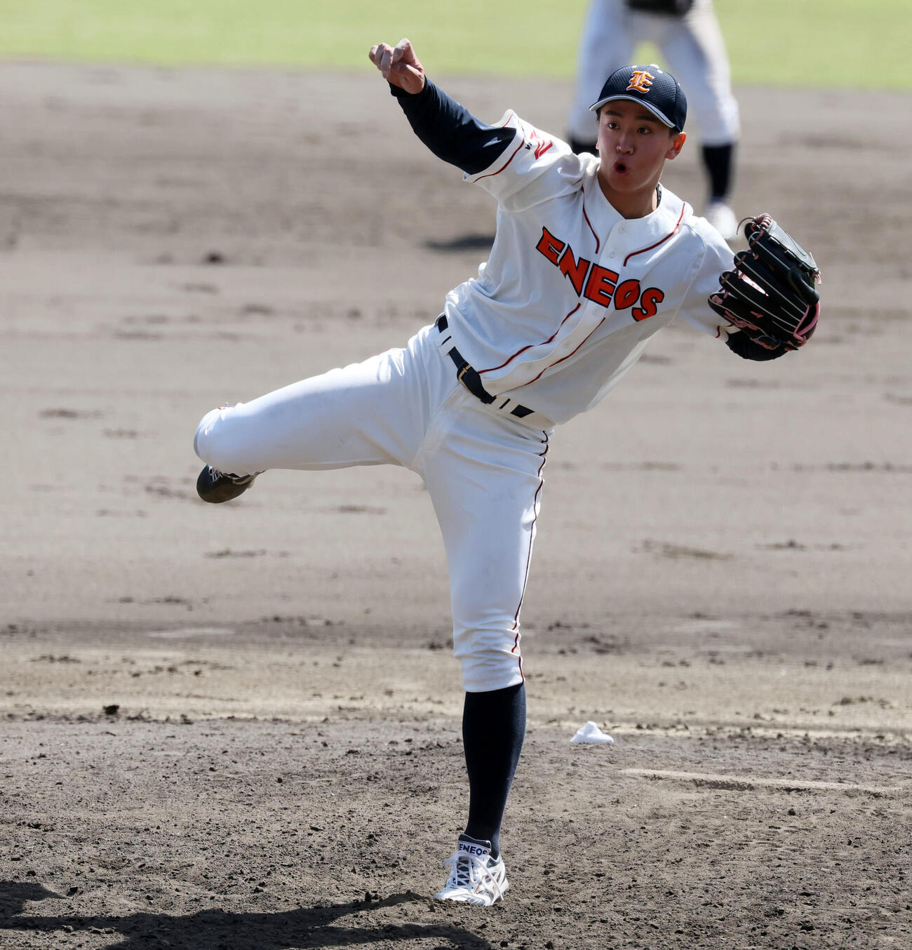 ジェイプロジェクト対ENEOS ENEOS・3番手で登板した長屋竣大（撮影・加藤哉）