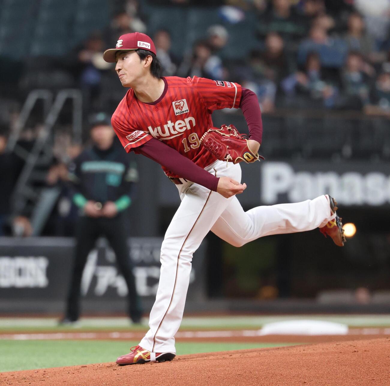 日本ハム対楽天　楽天先発の荘司康誠（撮影・黒川智章）