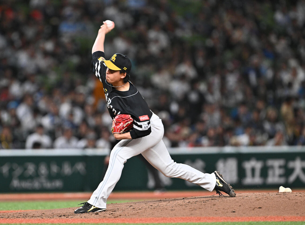 西武対ソフトバンク　ソフトバンク2番手の大竹風雅　（撮影・滝沢徹郎）