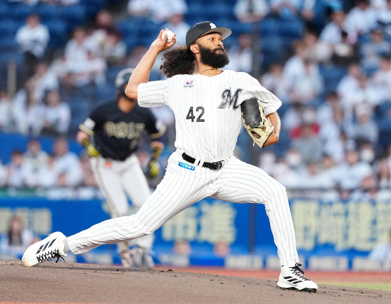 ロッテ対オリックス　先発し力投するロッテのアンドレ・ジャクソン（撮影・鈴木みどり）
