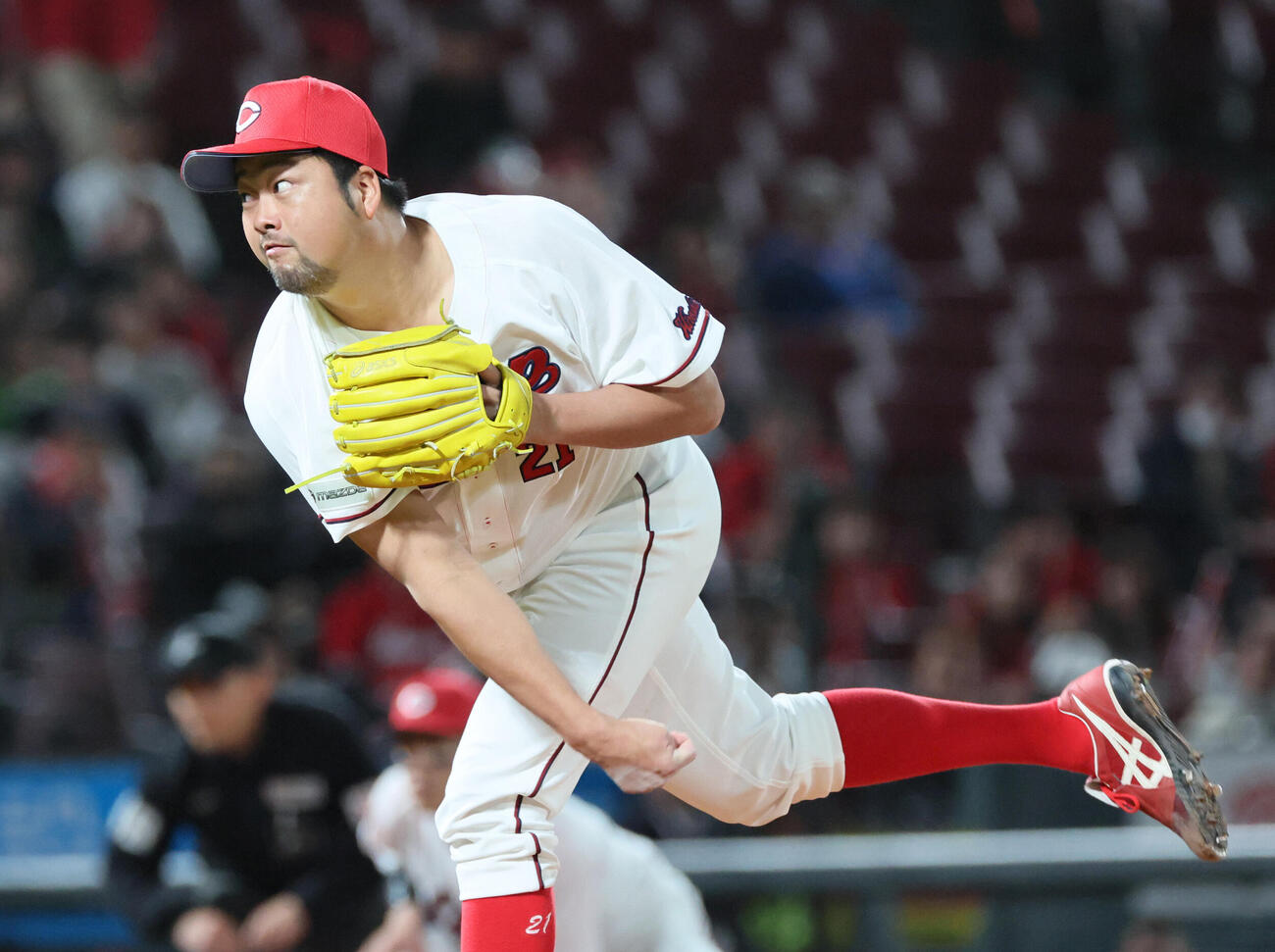 広島対ヤクルト　9回表ヤクルト、広島3番手の中崎翔太（撮影・加藤孝規）