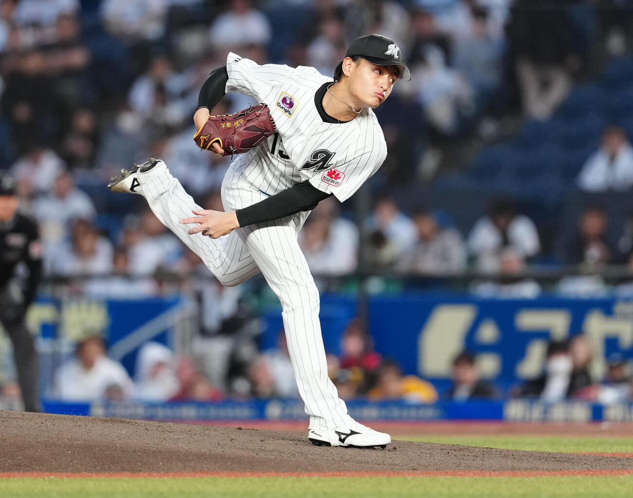 ロッテ対オリックス　先発し力投するロッテ毛利海大（撮影・鈴木みどり）＝2026年4月22日