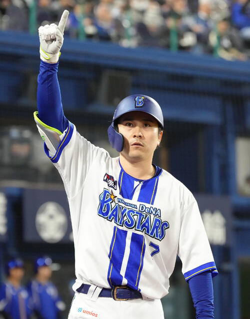 【DeNA】佐野恵太「良かったデスターシャ！」1000試合出場を自ら祝う２号ソロ