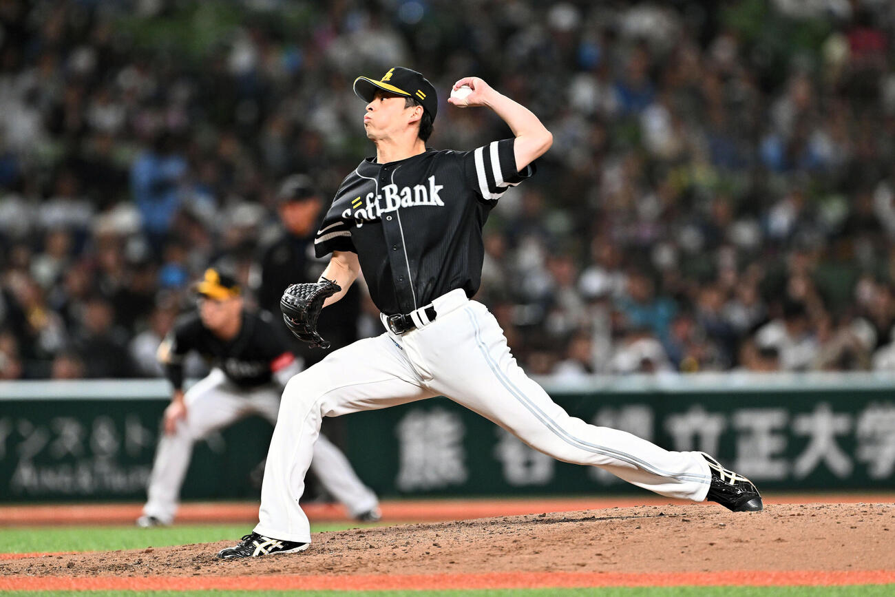 西武対ソフトバンク　ソフトバンク先発の大関友久（撮影・滝沢徹郎）