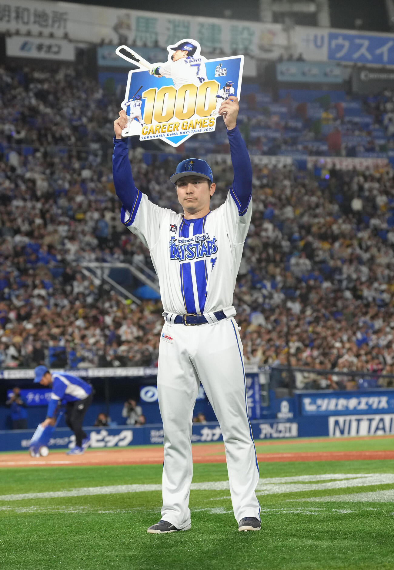 DeNA対阪神　通算1000試合出場を果たしたDeNA佐野恵太（撮影・足立雅史）