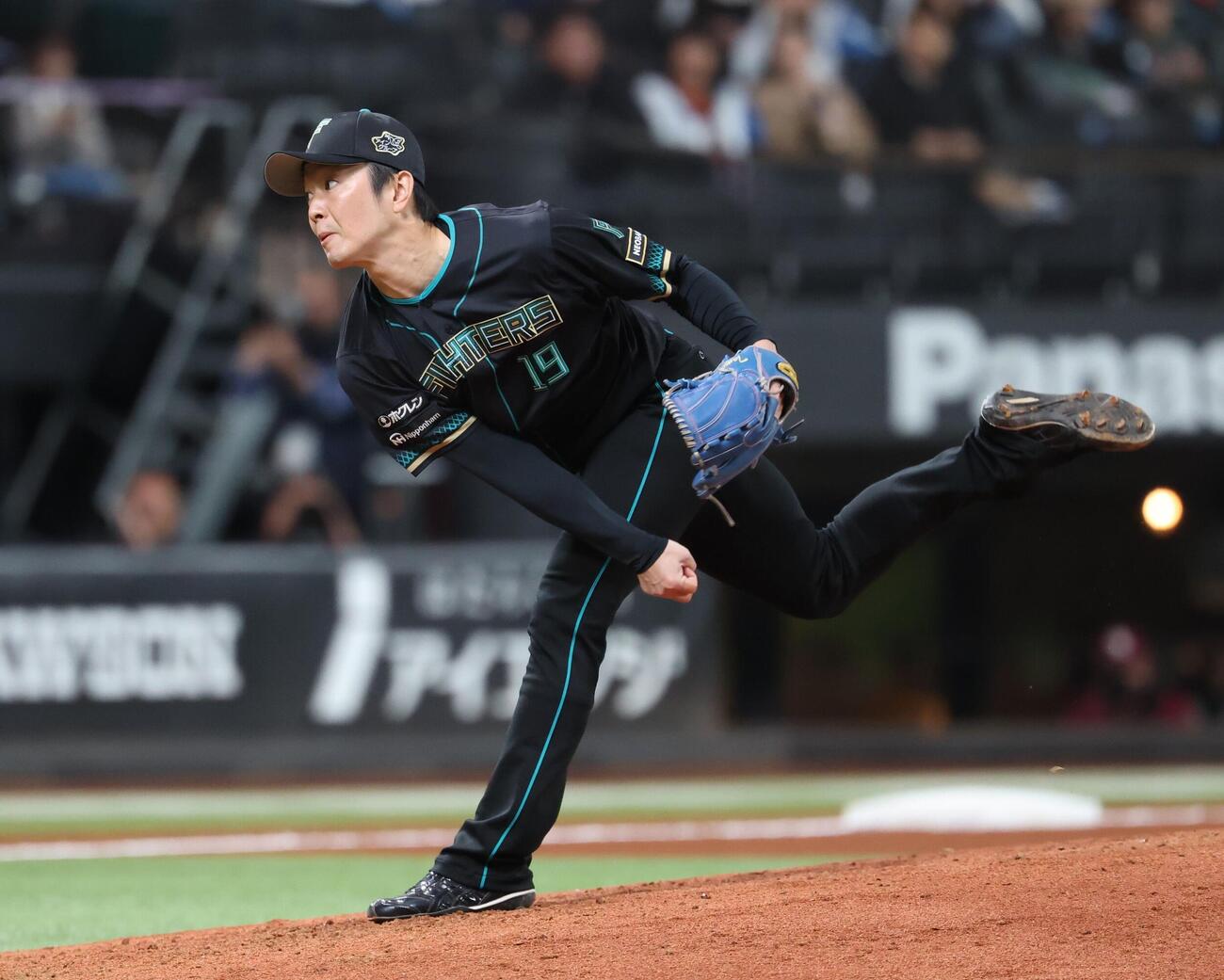 日本ハム対楽天　6回に登板の玉井大翔（撮影・黒川智章）