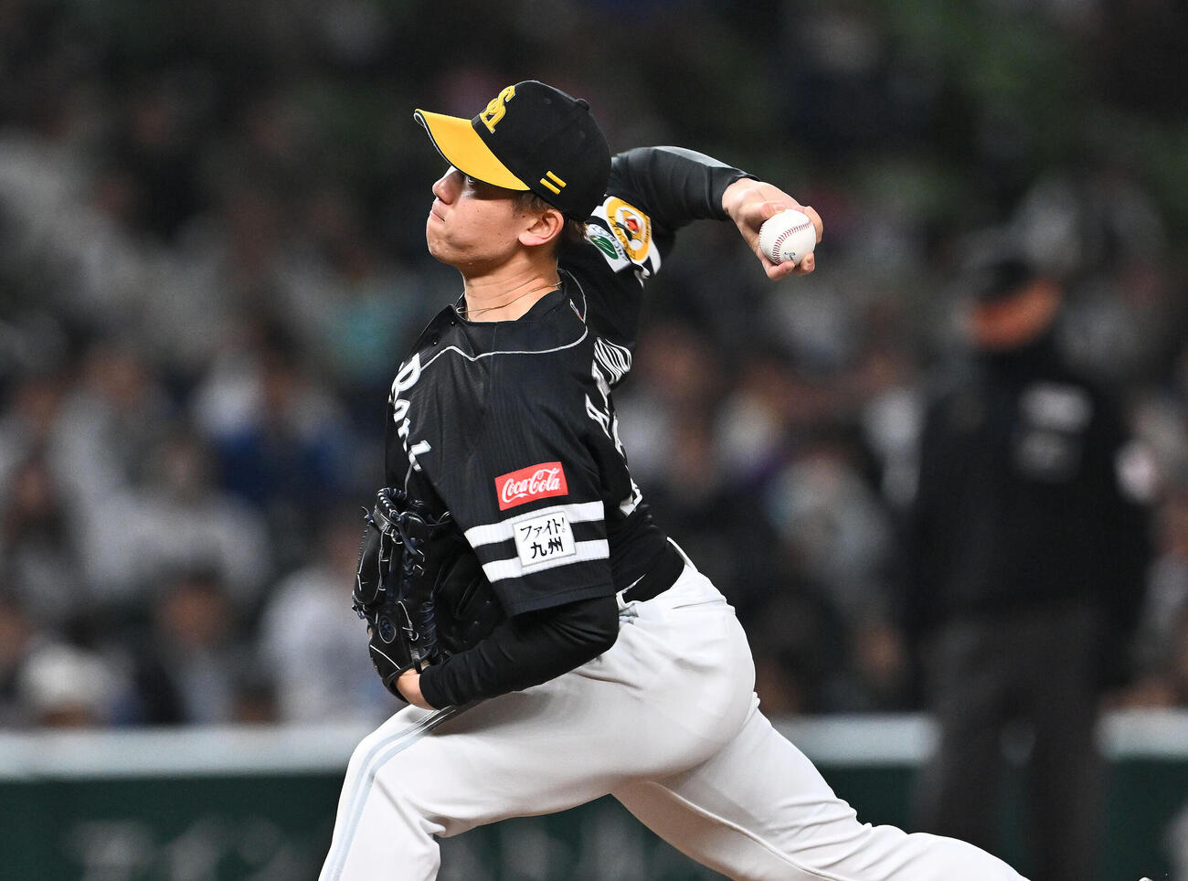 西武対ソフトバンク　ソフトバンク2番手で登板する木村光（撮影・滝沢徹郎）