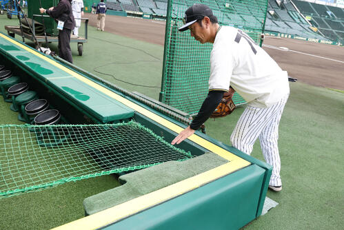 【阪神】甲子園カメラマン席に転落防止ネット設置　担当者「暫定的な処置」今後も議論進め改善へ