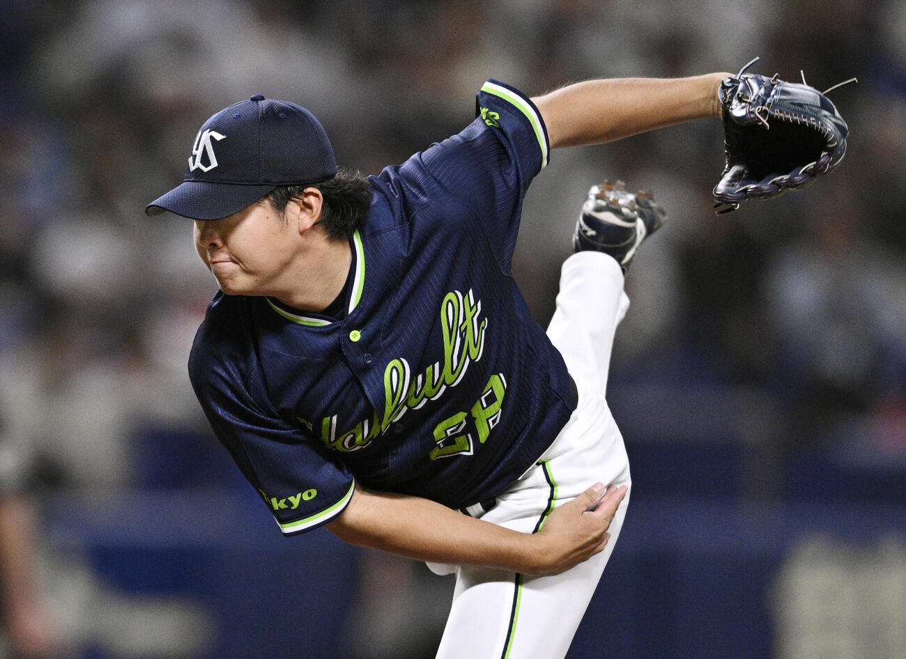 中日戦に先発したヤクルト・松本健＝バンテリンドーム