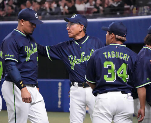 ヤクルト】今季初めて救援が敗戦投手、池山監督「そういう時もある」9