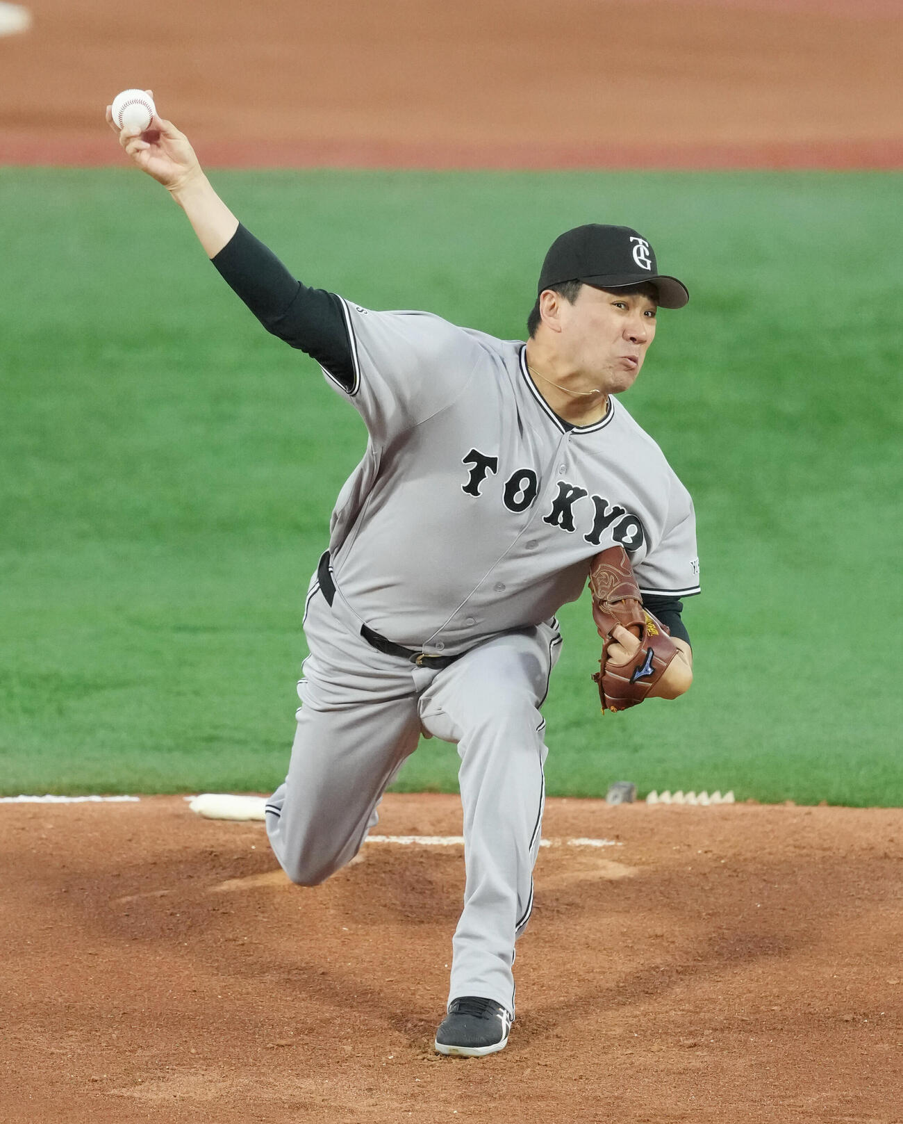 DeNA対巨人　先発し力投する巨人田中将大　（撮影・増田悦実）