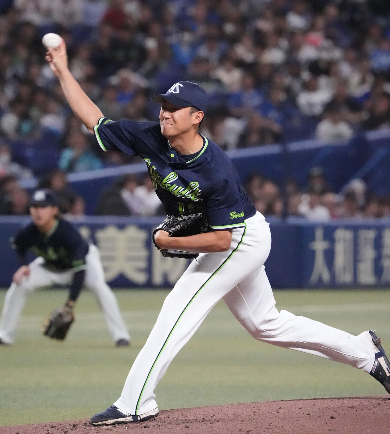 中日対ヤクルト　1回裏、登板するヤクルト先発の奥川恭伸（撮影・森本幸一）