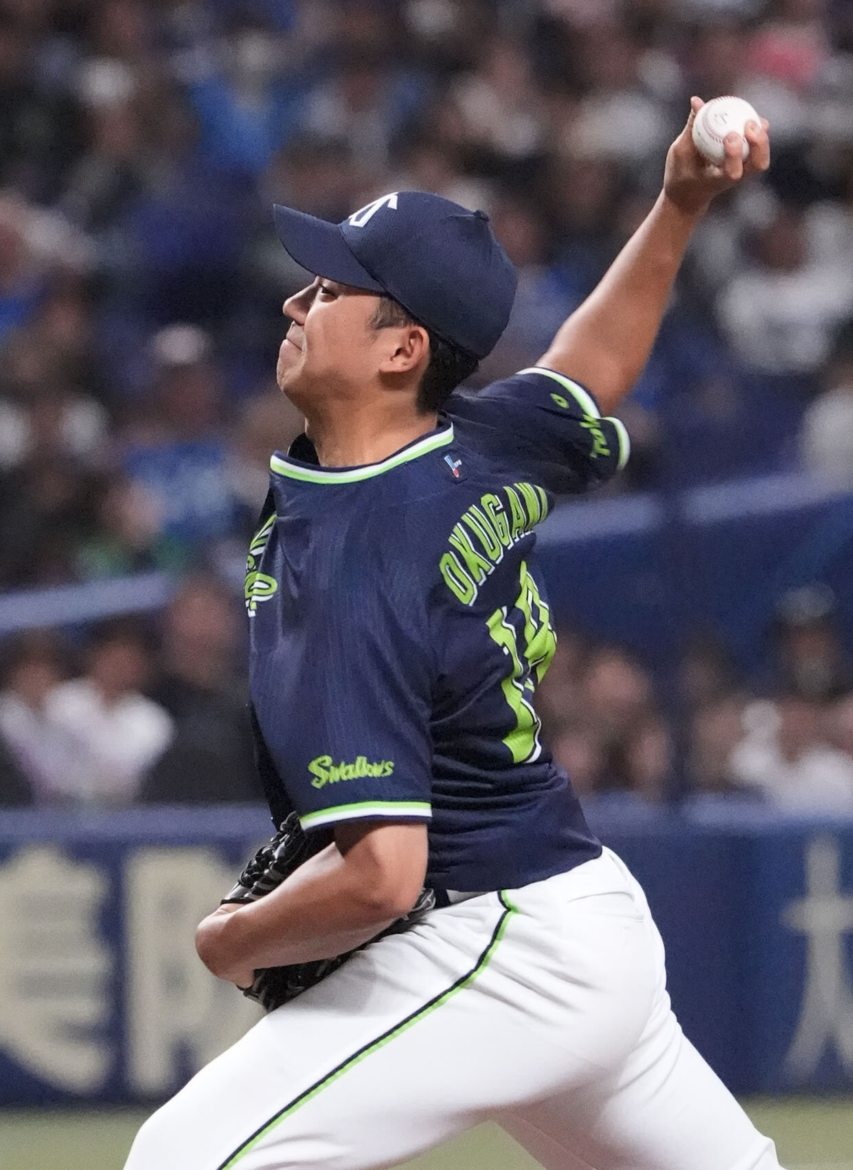 中日対ヤクルト　1回裏、登板するヤクルト先発の奥川恭伸（撮影・森本幸一）