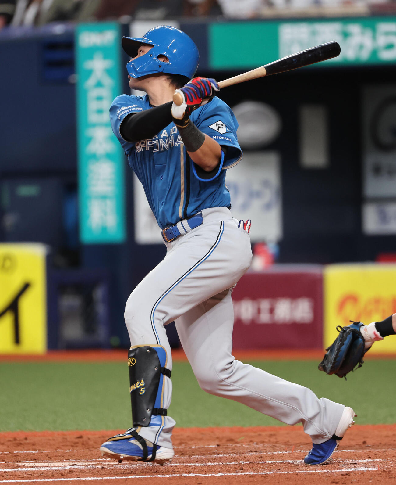 オリックス対日本ハム　8回表日本ハム2死満塁、野村佑希は右前適時打を放つ（撮影・西尾就之）