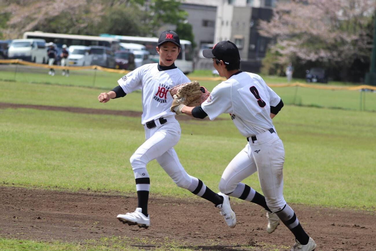 小笠浜岡は励まし合い戦った