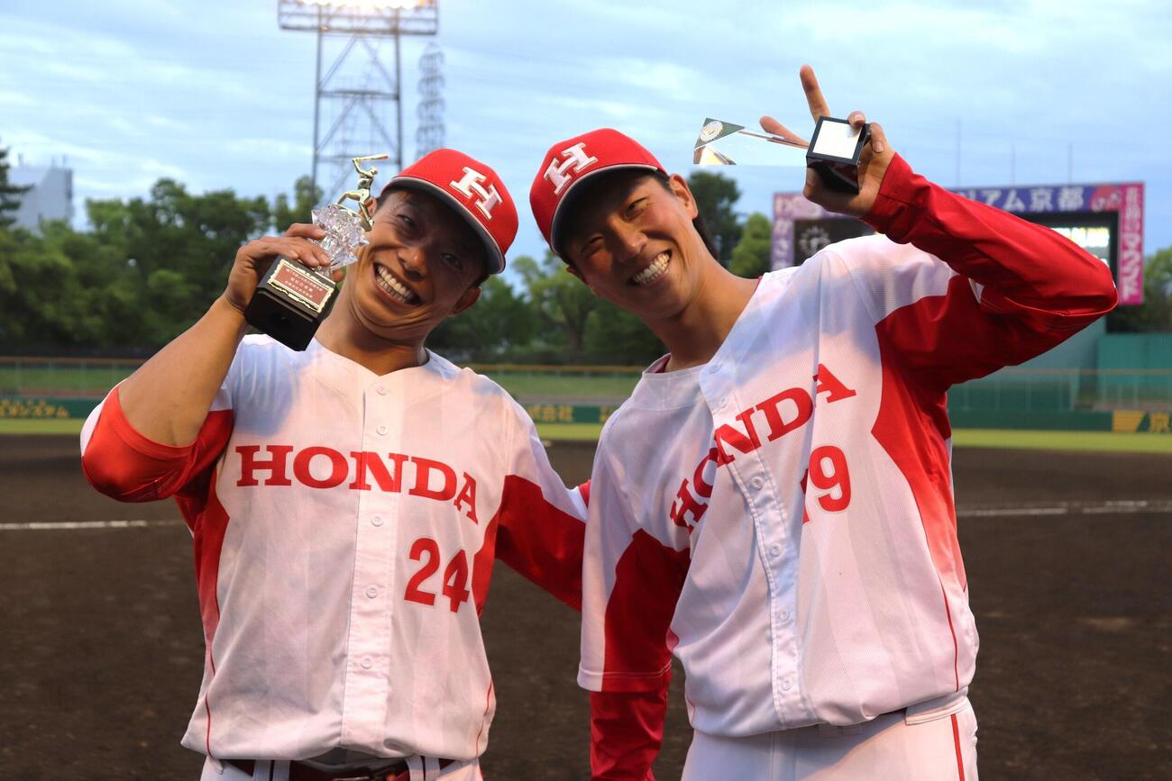 JABA京都大会の決勝ENEOS戦で1失点完投勝利を挙げた、ホンダ有村大誠投手。大会MVPにも輝いた（撮影・中島麗）
