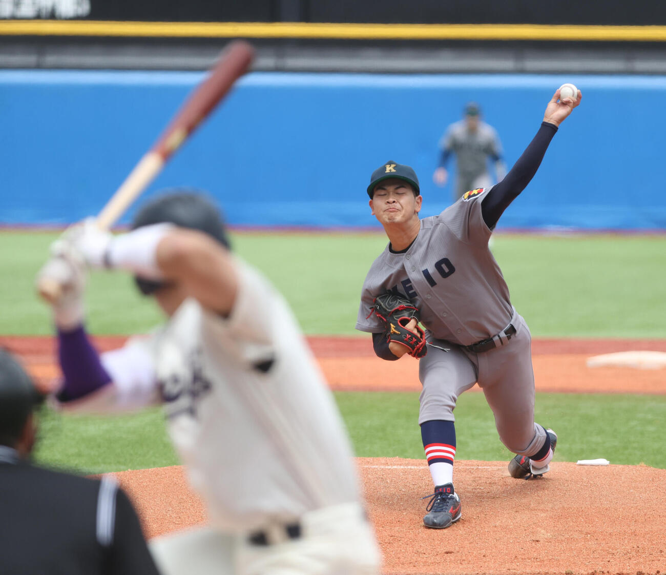6大学野球　明大対慶大　先発した慶大・渡辺和大（撮影・柴田隆二）.