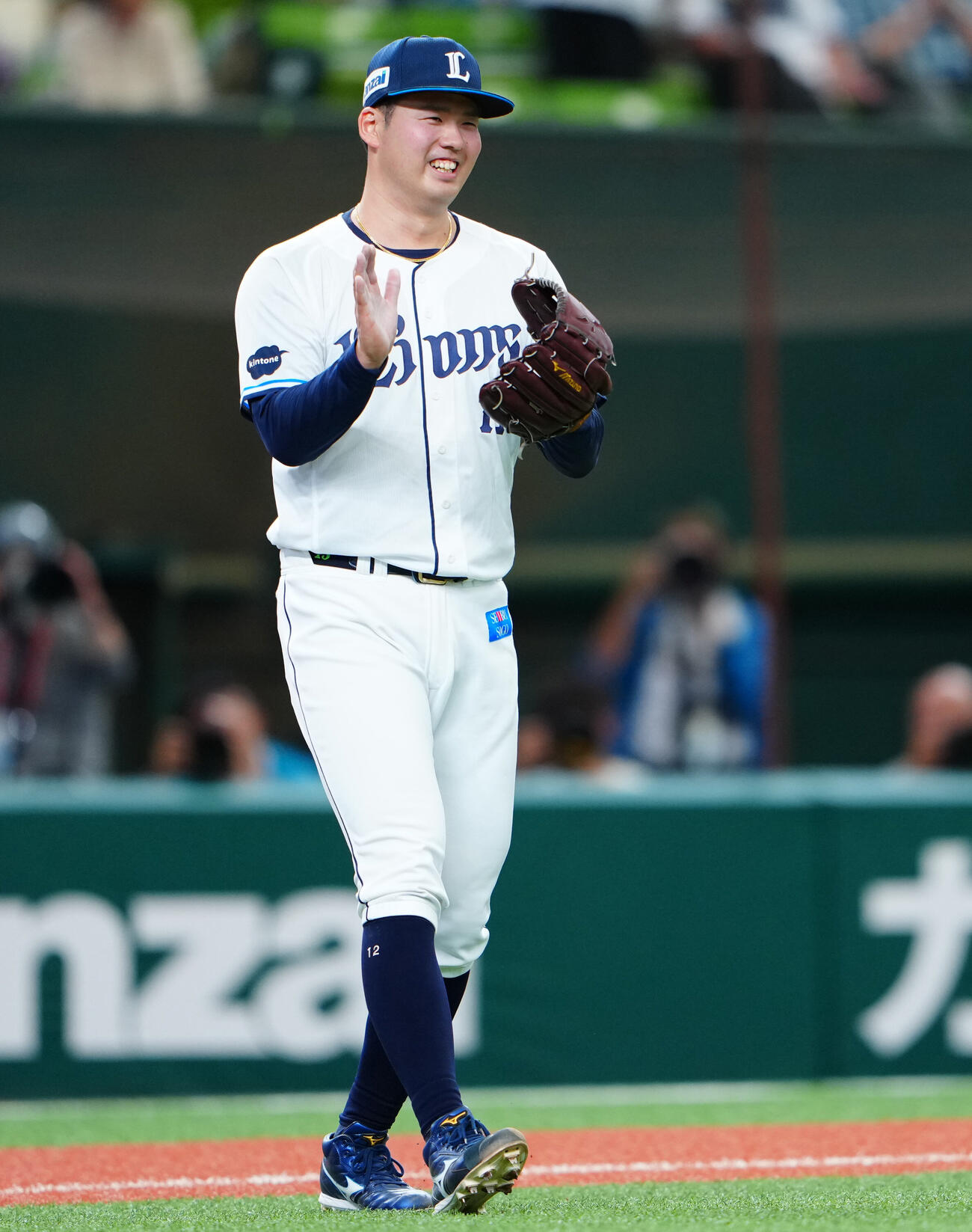 西武対日本ハム　6回表日本ハムの攻撃を無失点に抑え笑顔を見せる西武先発の渡辺勇太朗（撮影・垰建太）　