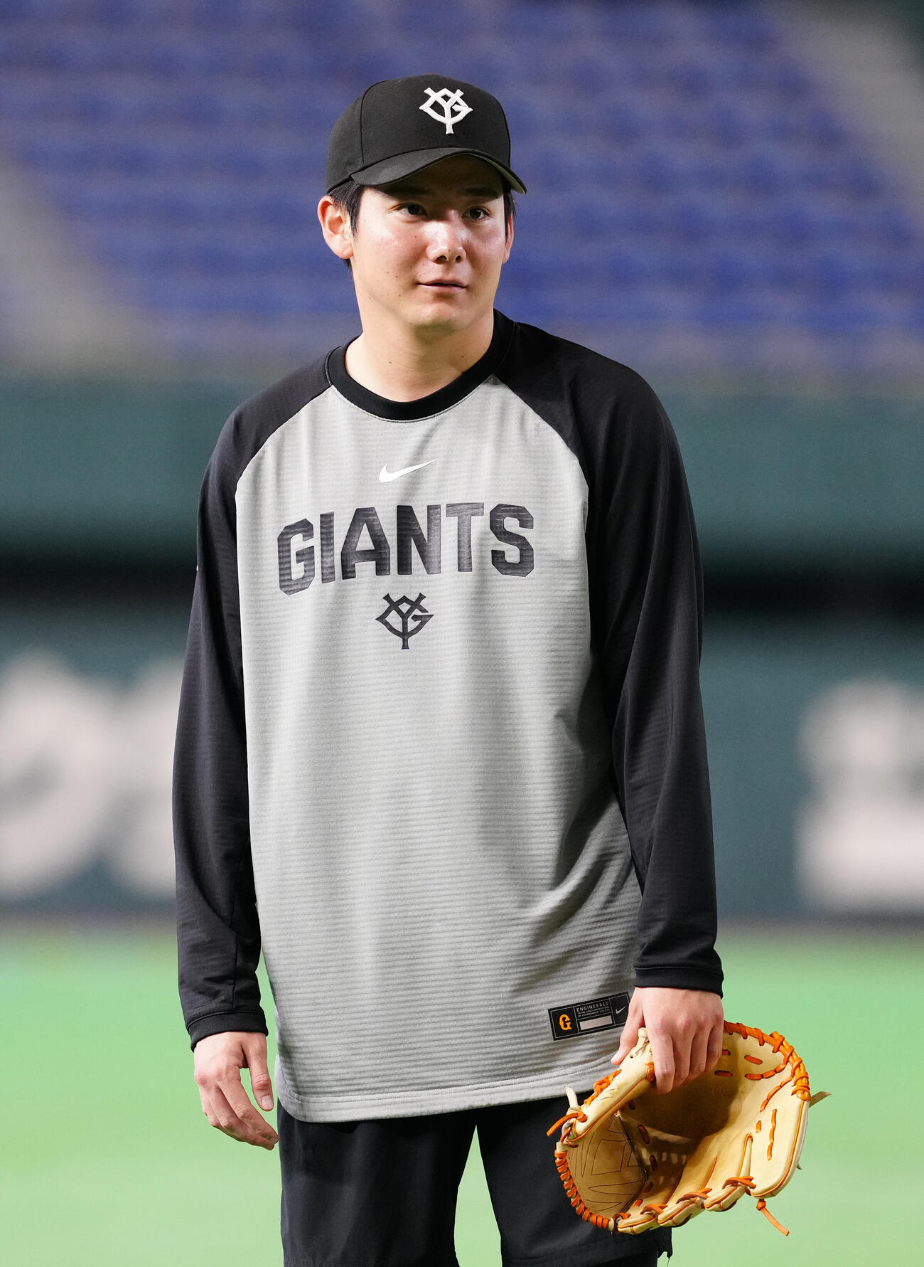 巨人対広島　試合前練習を行う巨人竹丸和幸（撮影・江口和貴）