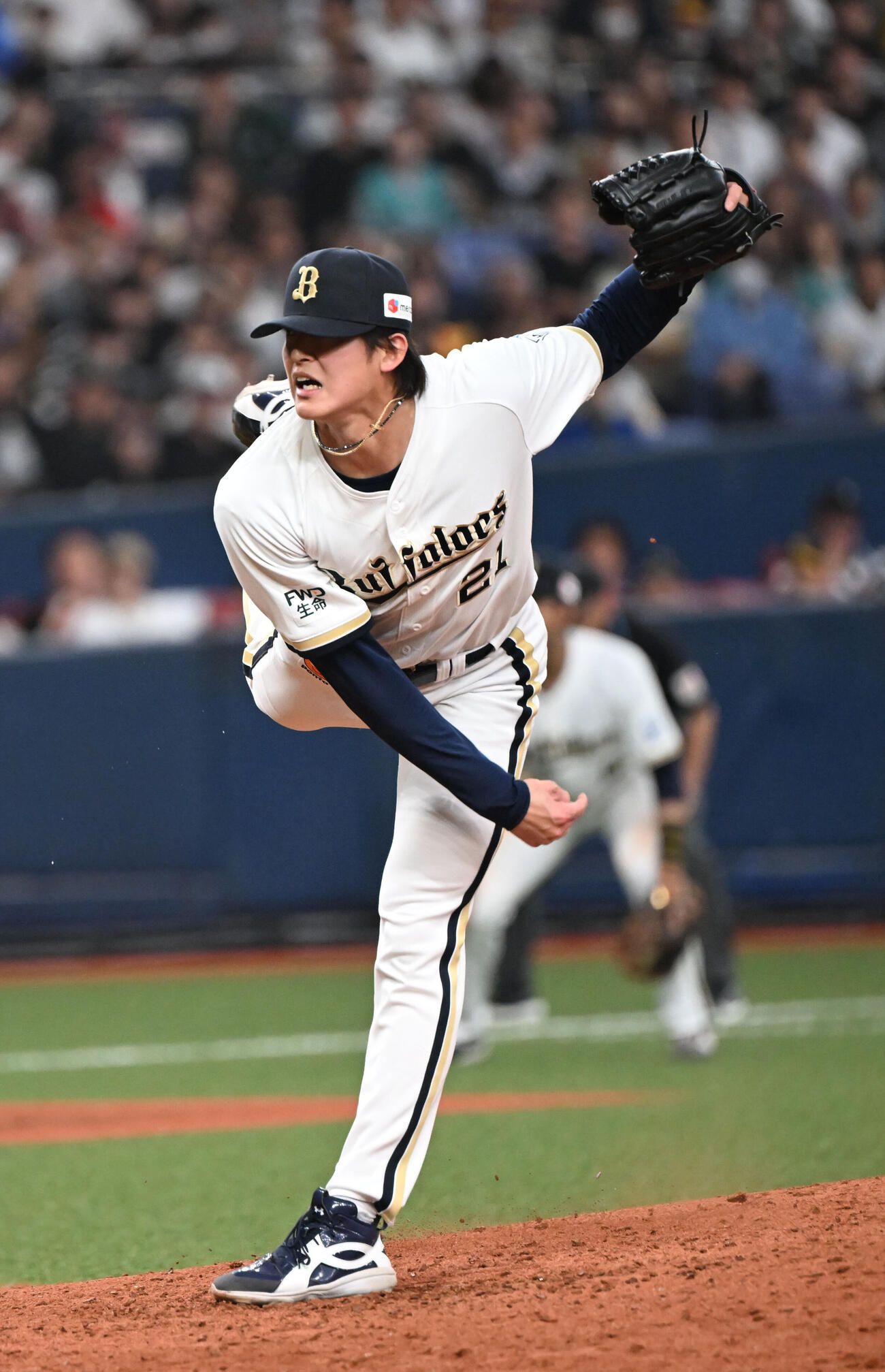 オリックス対ソフトバンク　7回に登板するオリックス山崎颯一郎（撮影・和賀正仁）