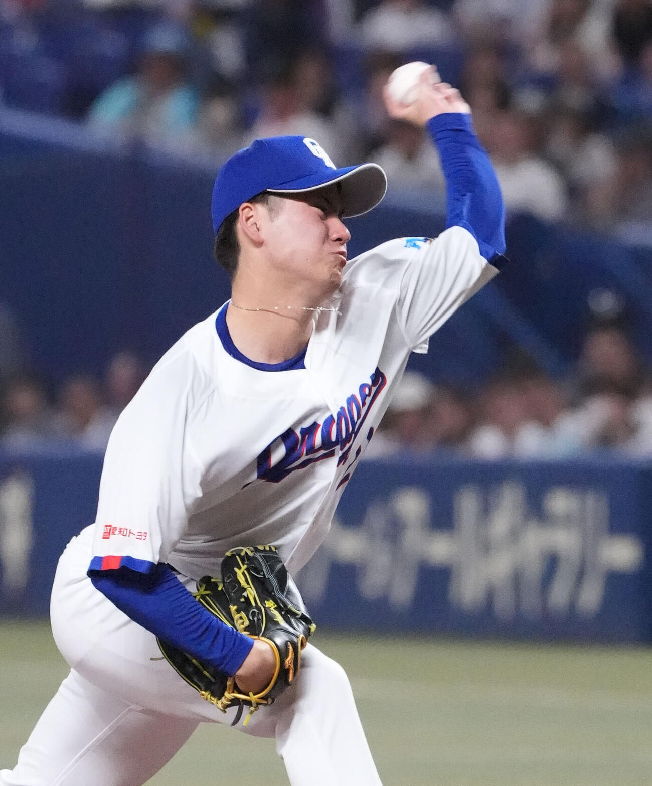 中日対DeNA　力投する中日先発の金丸夢斗（撮影・森本幸一）