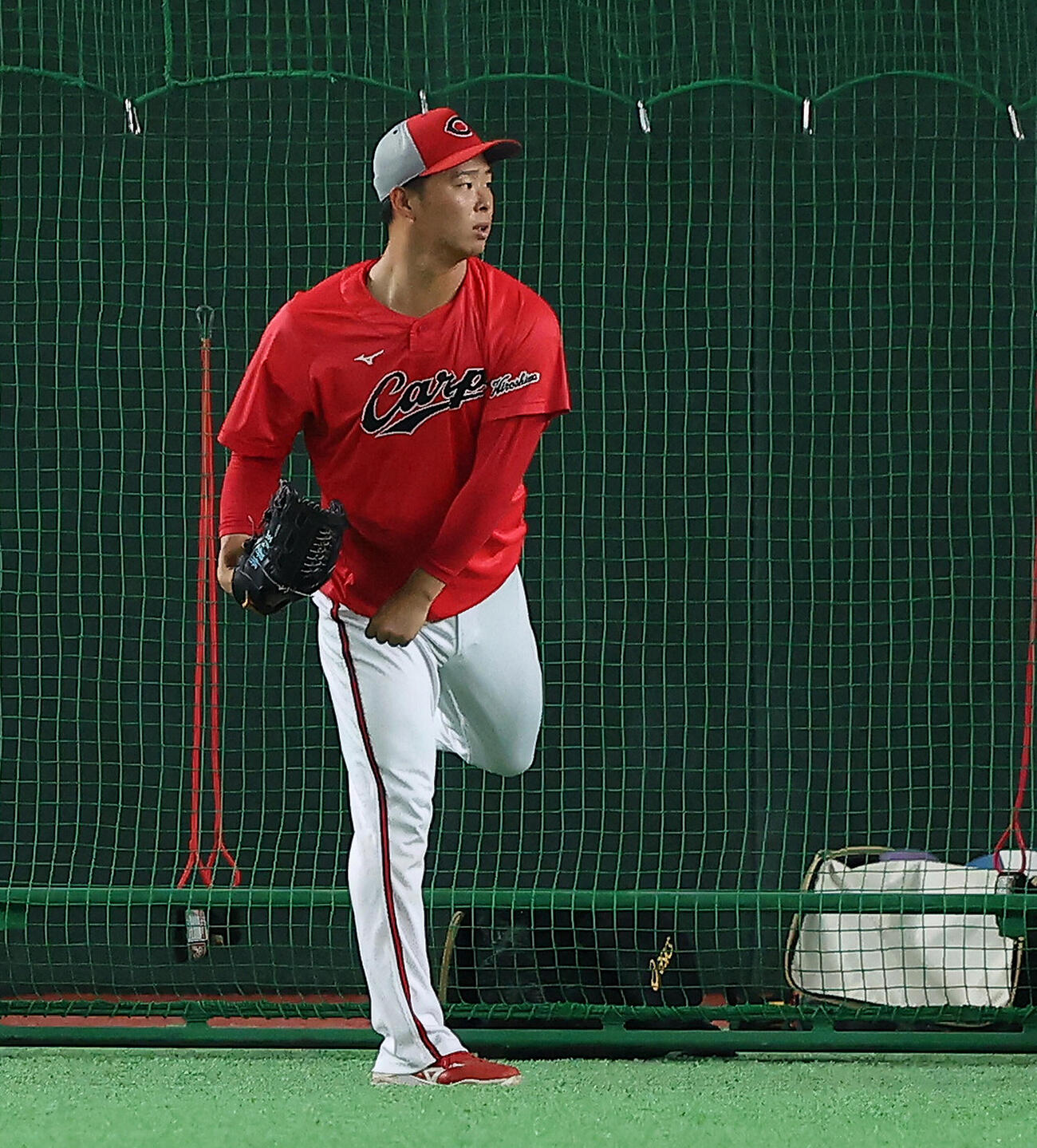 巨人対広島　試合前、キャッチボールする玉村昇悟（撮影・河田真司）