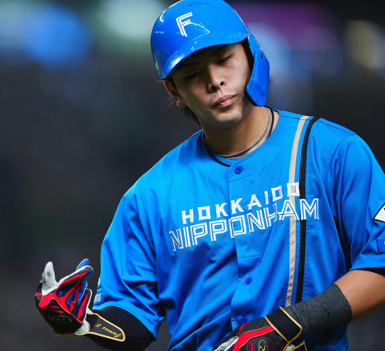 西武対日本ハム　4回表日本ハム2死一、三塁、三ゴロに倒れ渋い表情の野村佑希（撮影・垰建太）