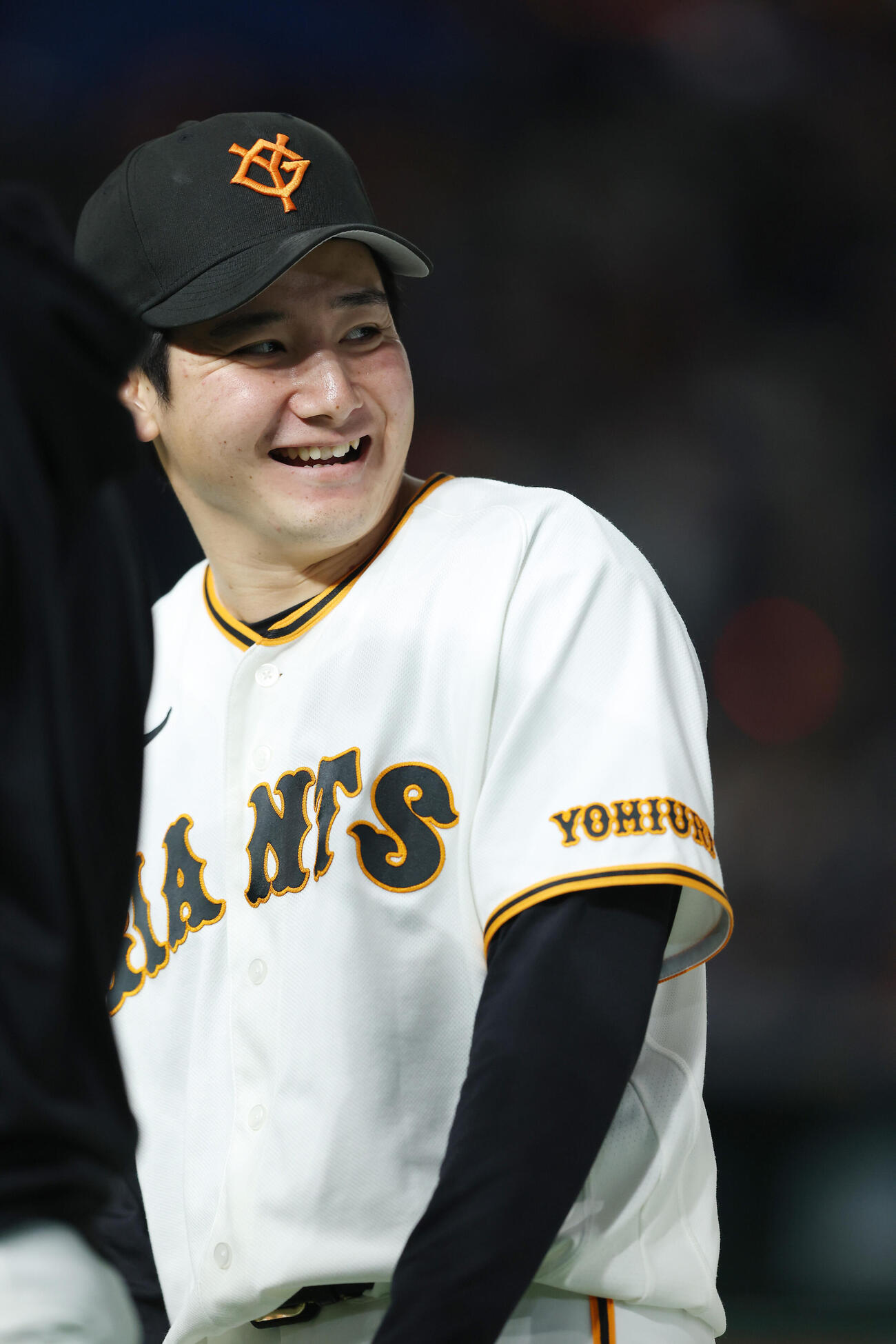 巨人対広島　広島に勝利し笑顔を見せる竹丸和幸（撮影・河田真司）