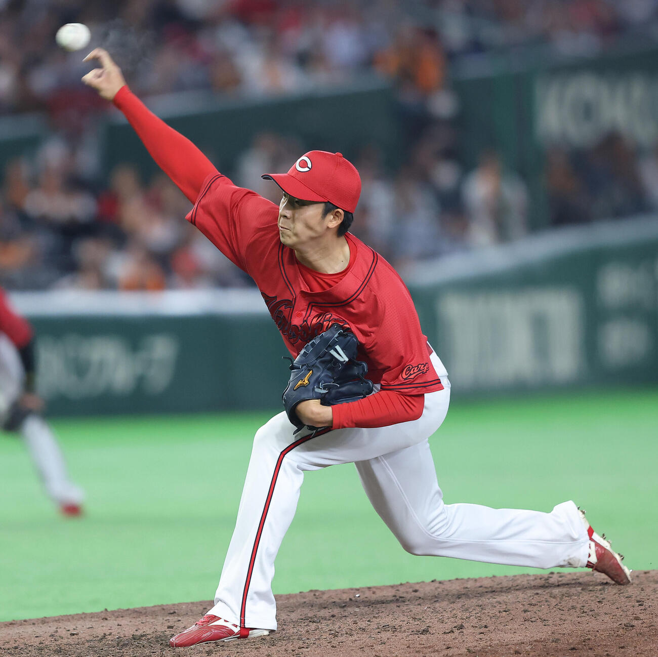 巨人対広島　8回裏、広島4番手で登板する常広羽也斗（撮影・河田真司）