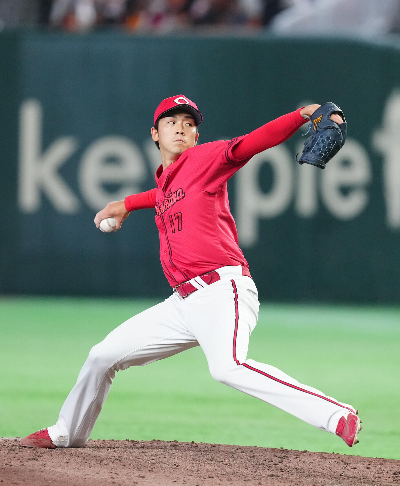 巨人対広島　広島4番手の常広羽也斗（撮影・江口和貴）