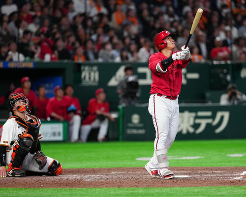 【動画】広島坂倉将吾が狙い打ち逆転３ラン