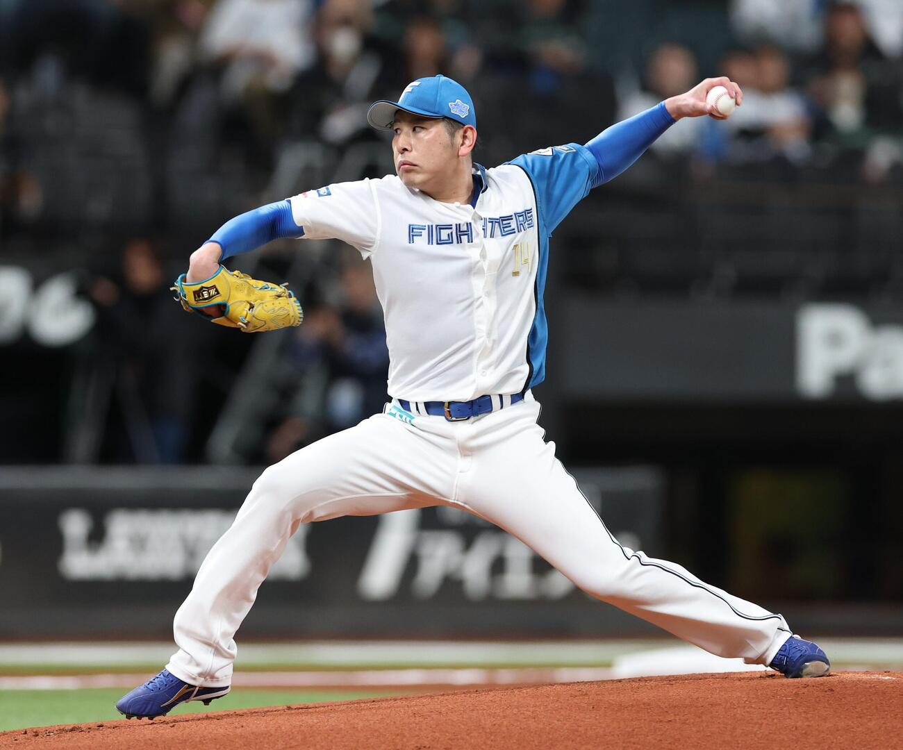 日本ハム対オリックス　日本ハム先発の加藤貴之（撮影・黒川智章）