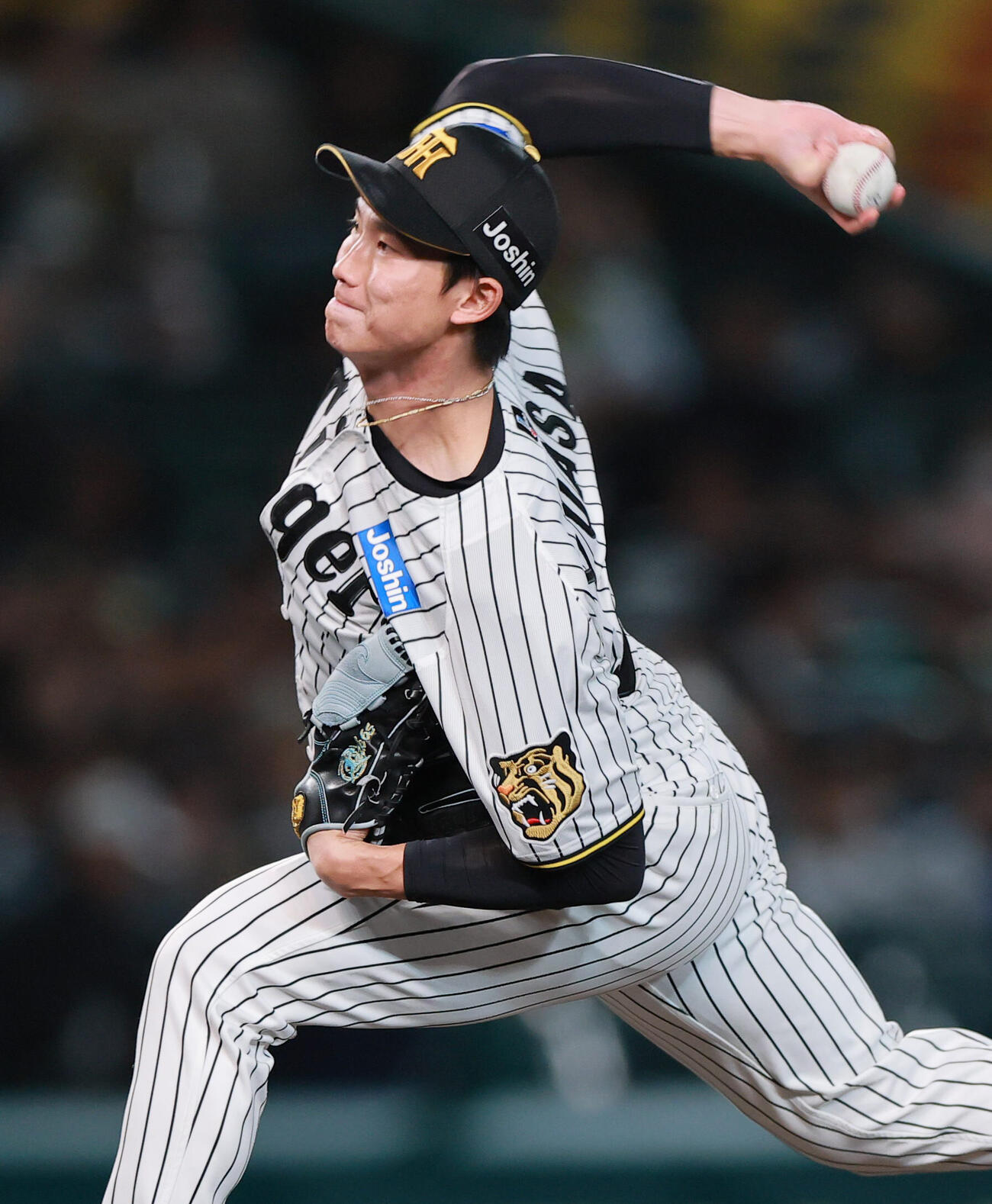 阪神対巨人　6回表に登板する阪神湯浅京己（撮影・上山淳一）..